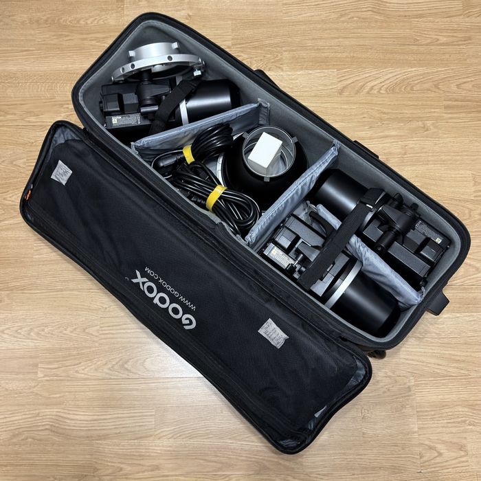 Godox MS300-D — новый комплект студийного света, 3 вспышки
