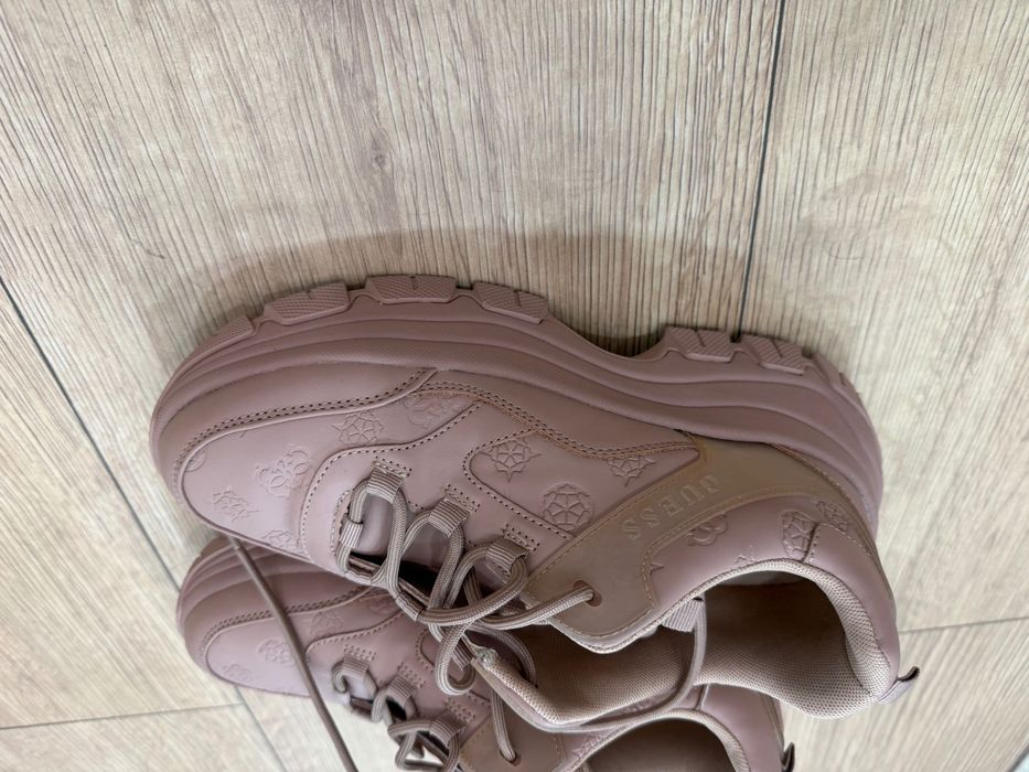 Дамски обувки guess, pinko