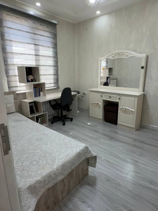 Замонавий коттедж сотилади, 2 каватли, 4 хонали (Hi-tech услубида)