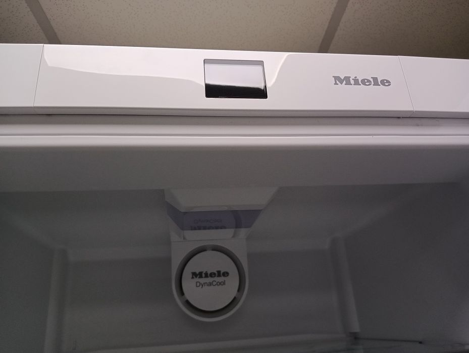 Комбиниран хладилник с фризер Миеле Miele 24 месеца гаранция!!!