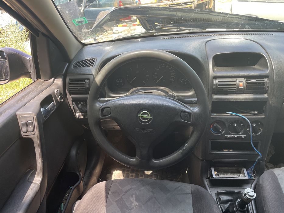 Opel Astra 2.0dtl 2001 На Части