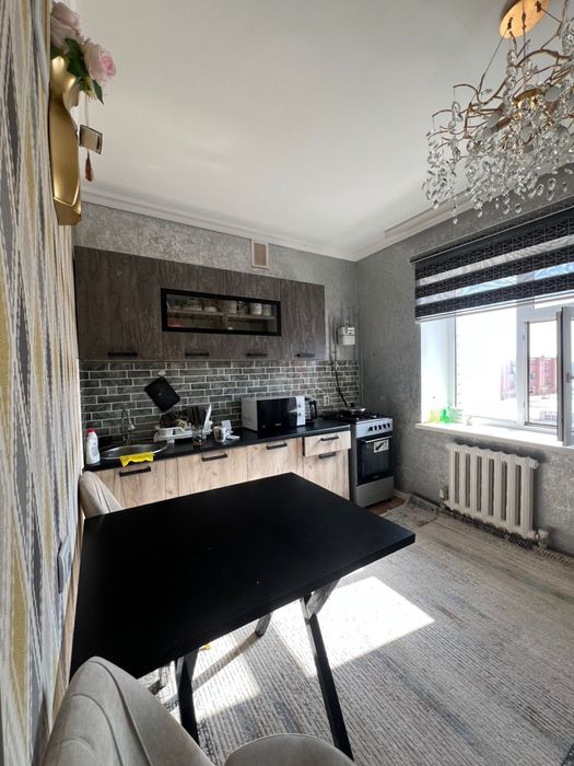 Продается 3-комнатная квартира