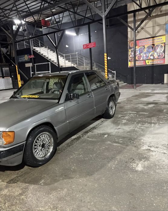 mercedes benz 190 2л автомат