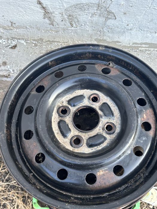 Продам диски матиз 13