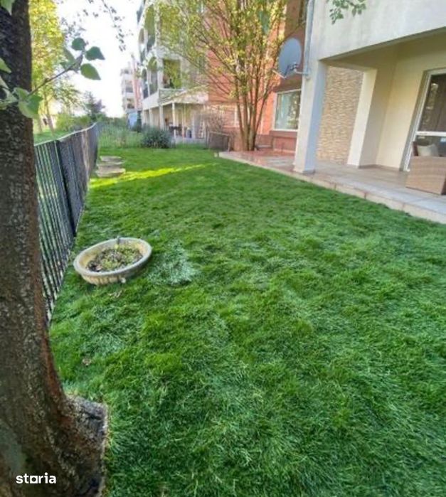 Apartament 4 camere parter-complex cu acces la grădină si piscina
