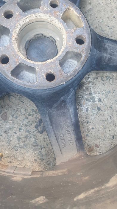 Шины с дисками 215/60/16