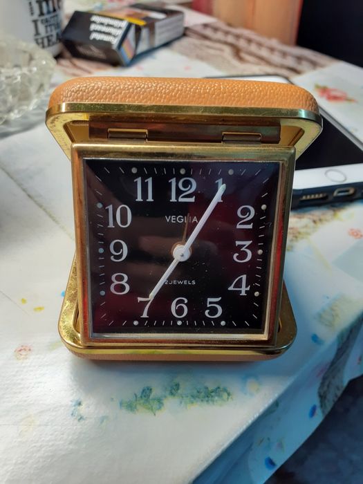 Ceas mecanic vintage călătorie