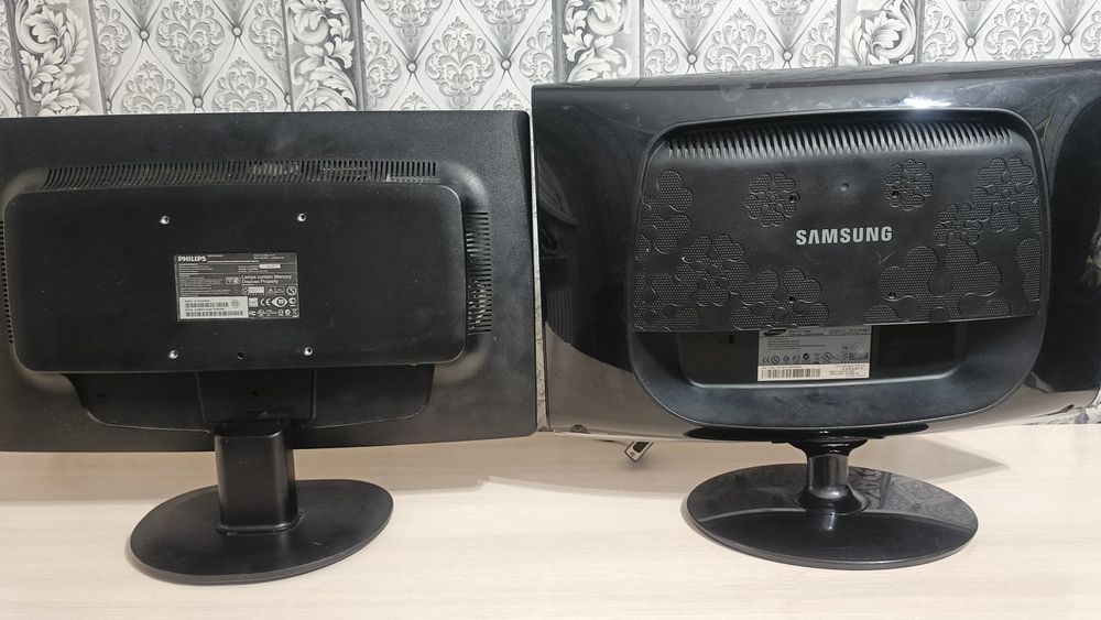 Продам мониторы на запчасти