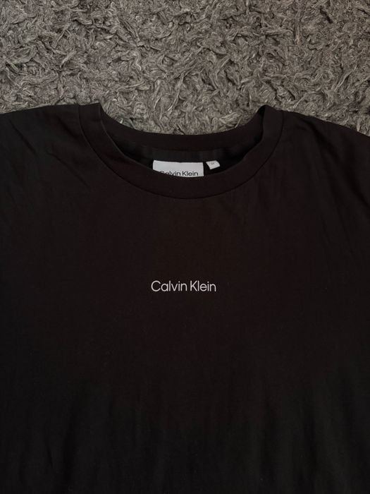 Черна тениска Calvin Klein