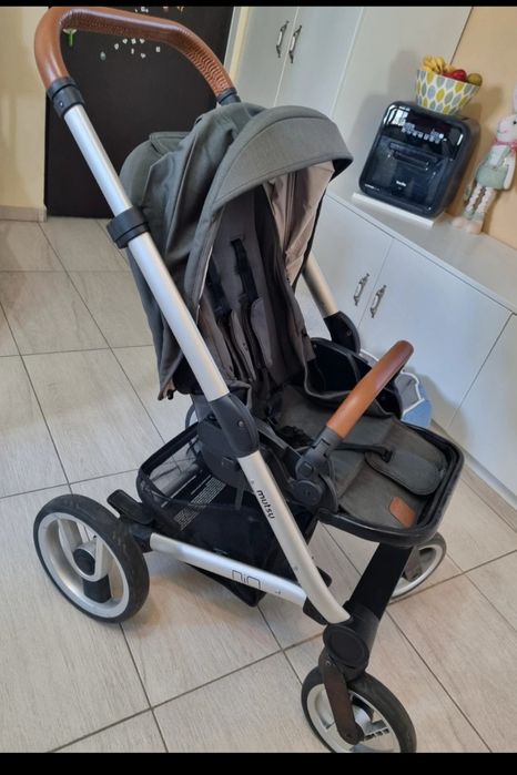 Vând carucior Cybex Nio Musty