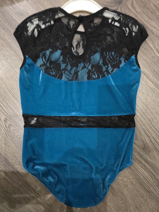 Сценични костюми за момиче