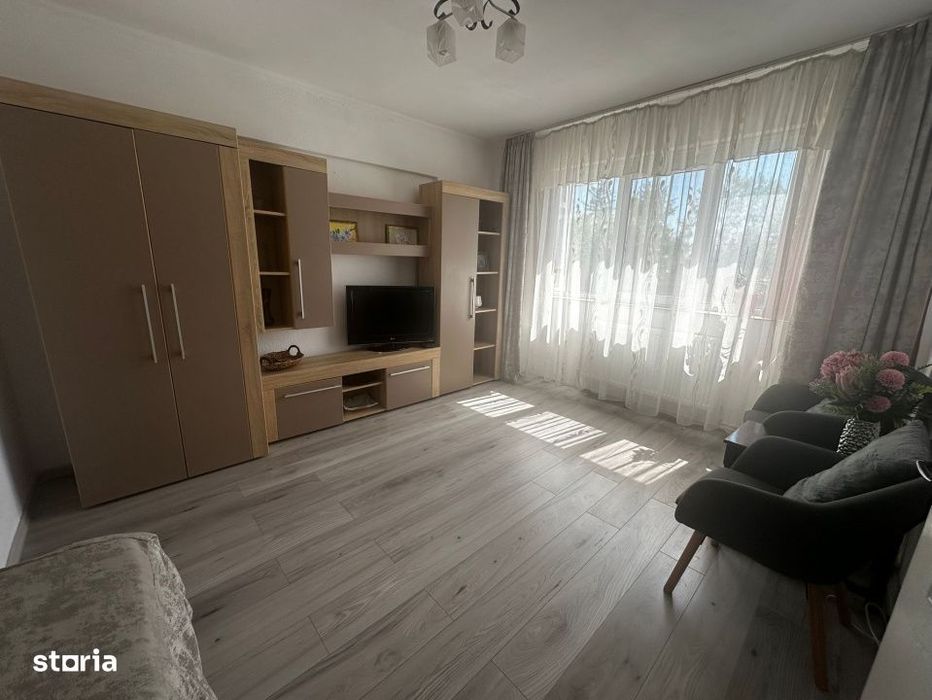 Inchiriere apartament 1 camera zona Calarasilor Viziru etaj 2