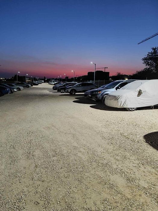 Дава се под наем Гараж / Паркомясто в Варна, Възраждане 1 - 20 кв.м за 40.8 € - Снимка #1