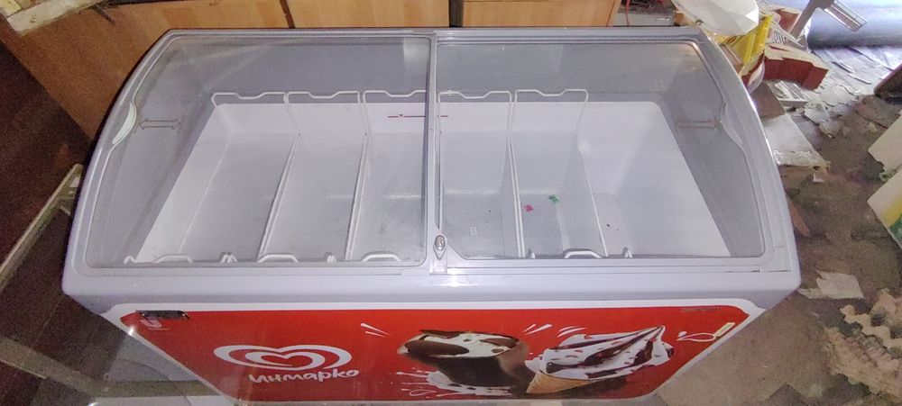 Продам морозильную камеру