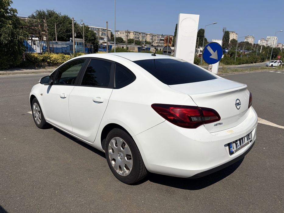 Opel Astra J - automata