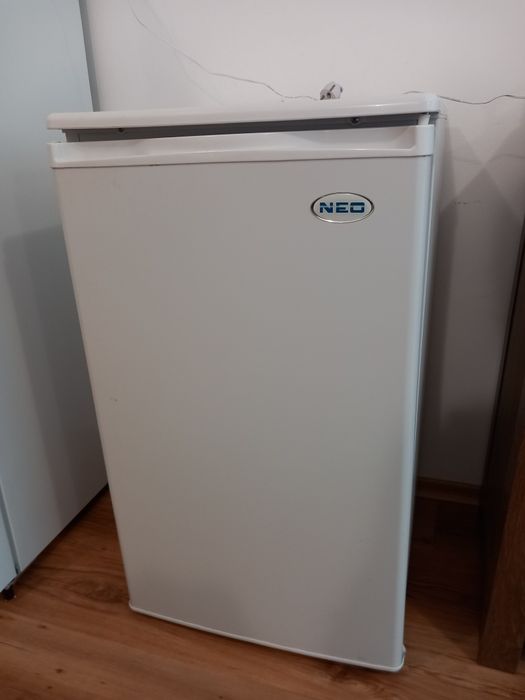 Хладилник Neo BC-145-K