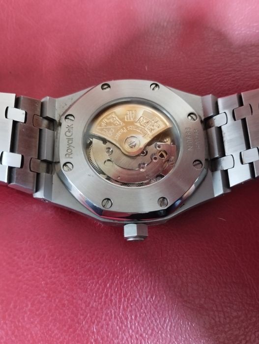 Швейцарски механичен часовник нов