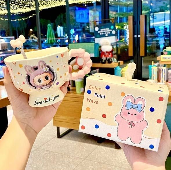 Продается керамическая кружка Лабубу.