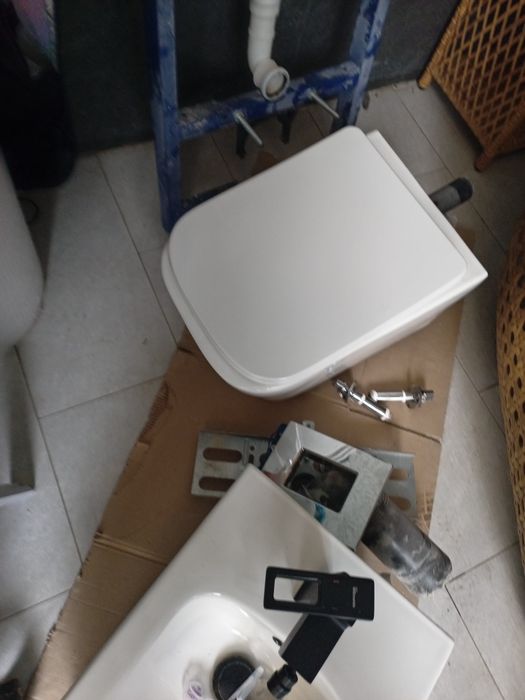 Продаётся унитаз инсталляция, биде