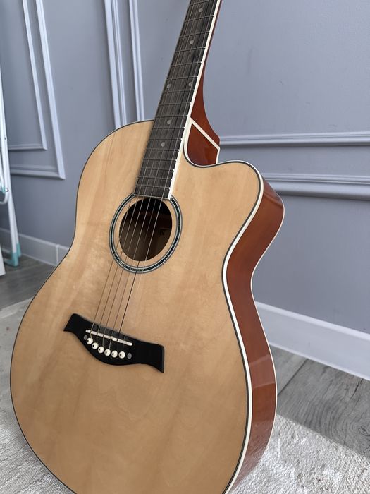 Акустическая гитара 6 струн