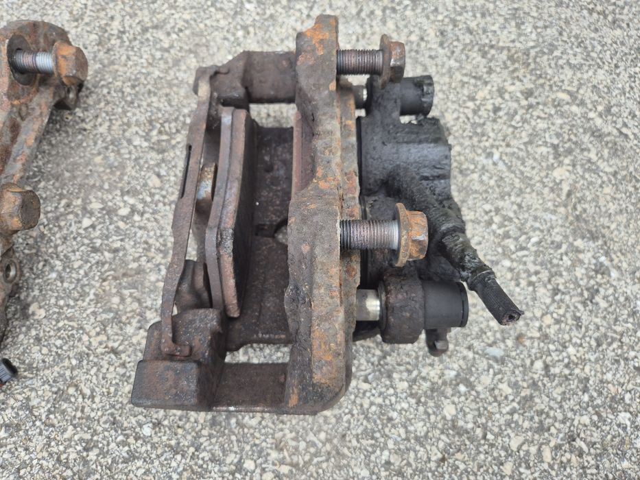 Спирачен апарат Мерцедес МЛ W164 преден заден