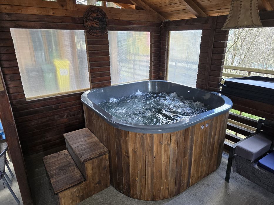 Jacuzzi Ciubar Hidromasaj Fibră de Sticlă