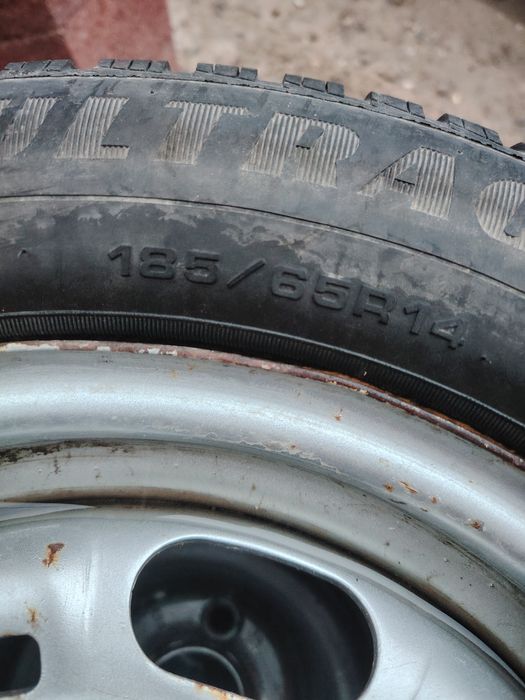 Зимние шины р14 бу