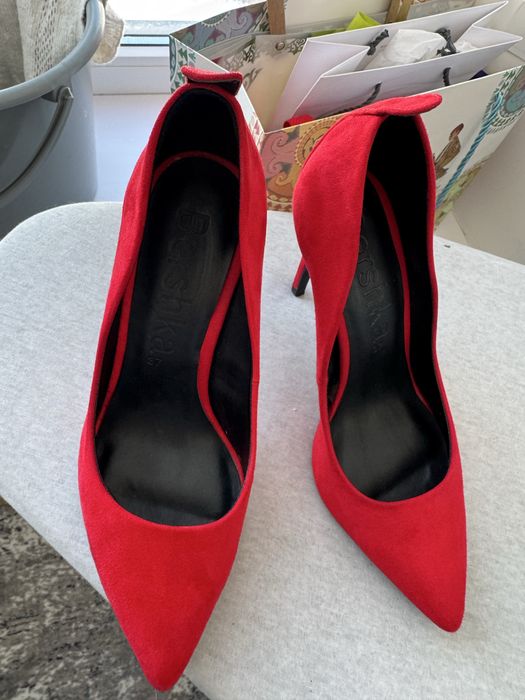 Туфли от Bershka