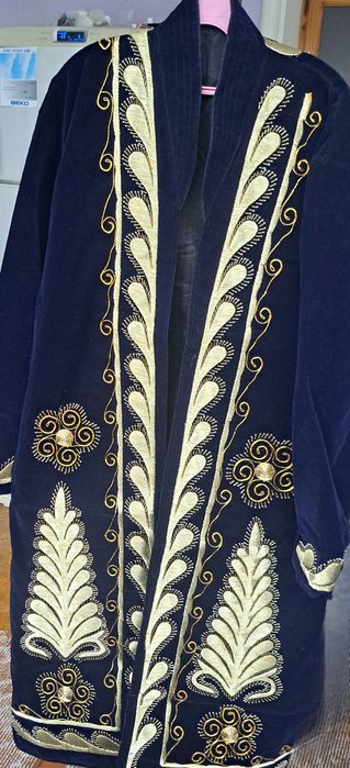 Тон чапан с поясным платком