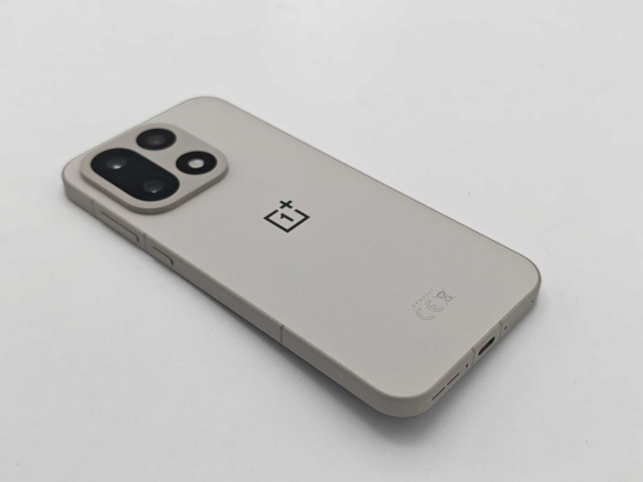 OnePlus 15 Sand Storm 16 Ram 512 Gb Memorie FullBox