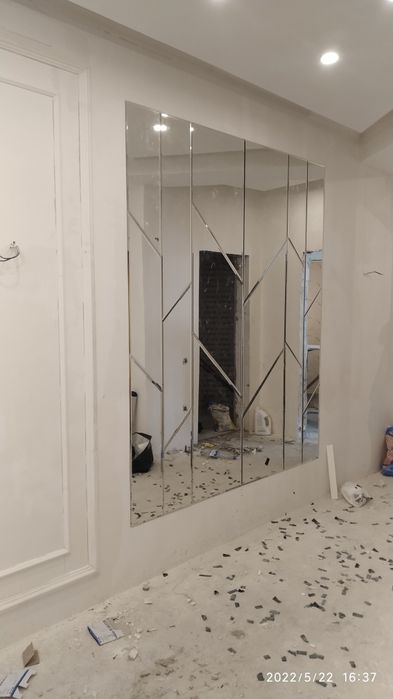 Zerkala Rossiya rombik orgsteklo pechat dushkabina.