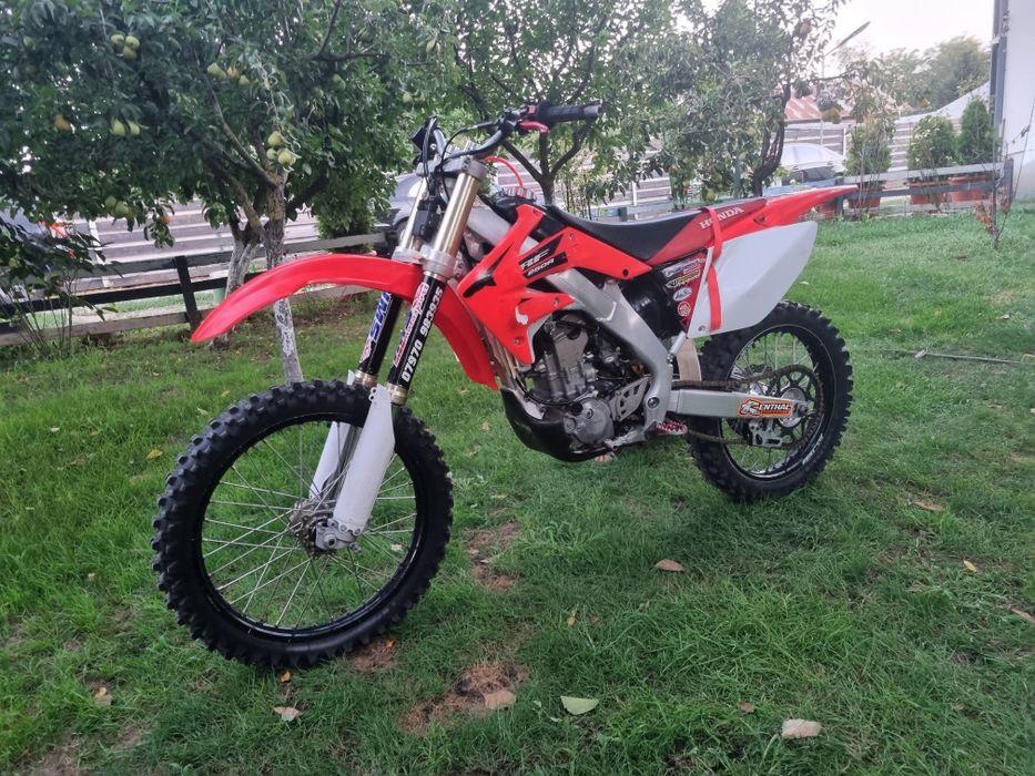 Honda CRF 250R – 4T – Stare foarte bună