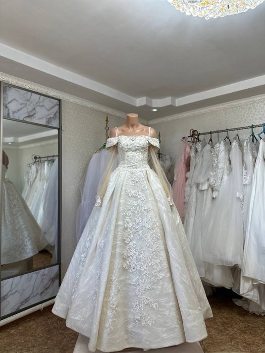 Продам Платье. Распродажа!