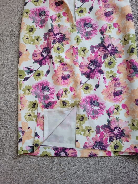 Rochie florală Tina Taylor mărimea 38-40