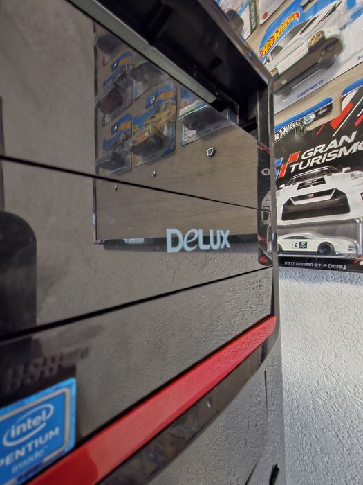 Carcasa Delux Retro , Atx + Cadou