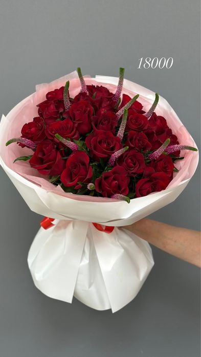 Цветы,метровые розы букеты