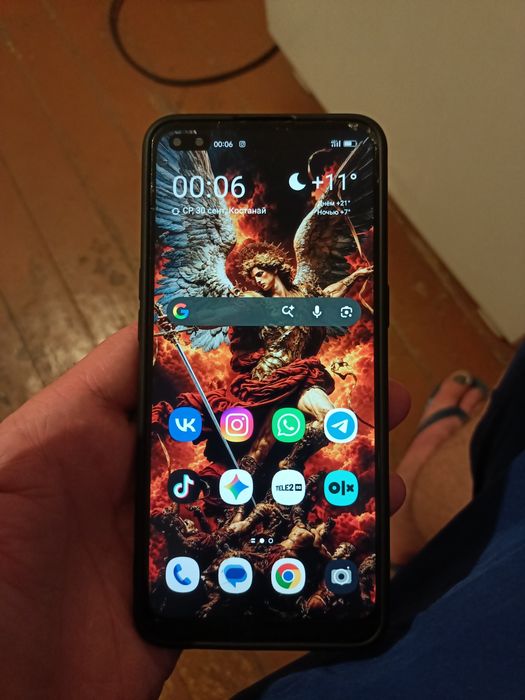 Продам телефон OPPO Reno 4 lite.
