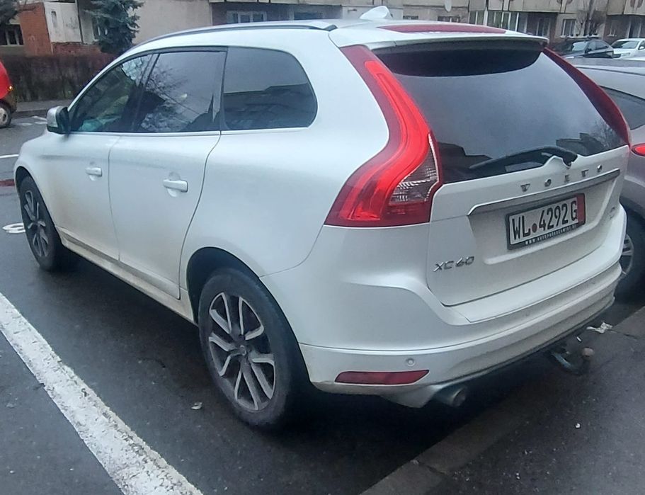 Vând Volvo XC60 R-Design, 2015, , 2.4TDI, 215 cp AWD