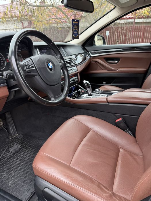 BMW 5 Series 2015 — imagine 4