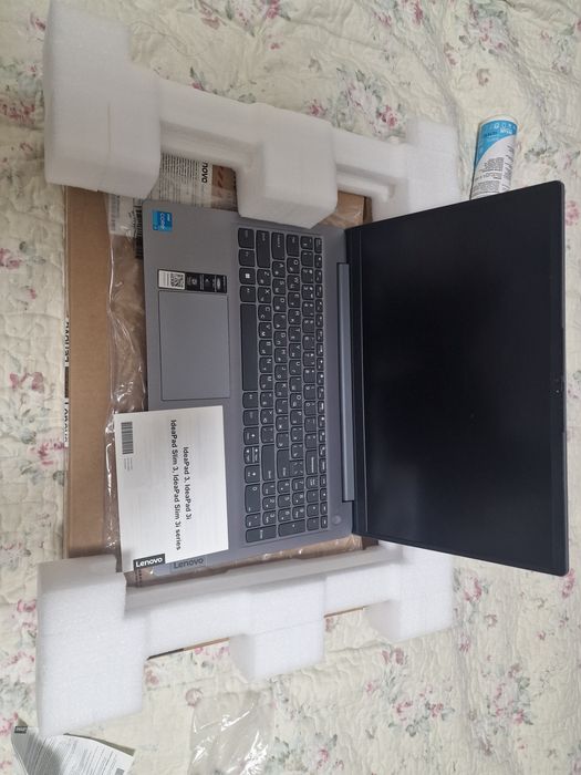 Ноутбук компьютер iedapad