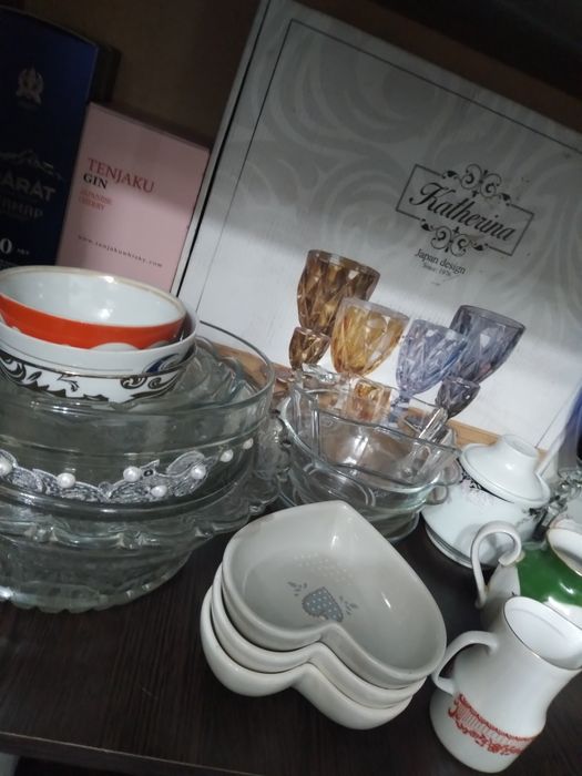 Отдам посуду даром символически