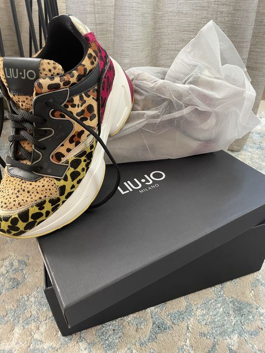 Liu Jo Сникърси Jog 09 Sneaker BA0019 PX008 Кафяв