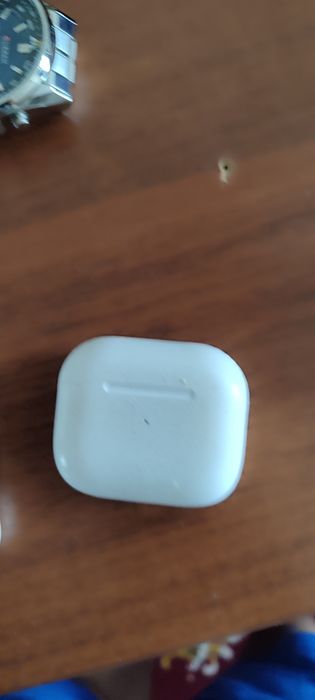 Отдадим аирподсы