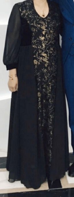 Женская одежда платья