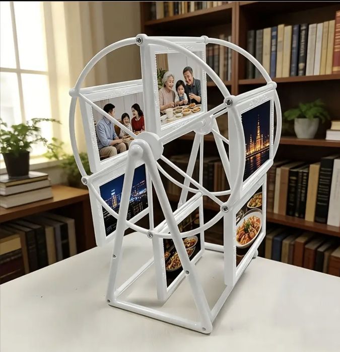 Винтидж въртяща се рамка за снимки с форма на  виенско колело