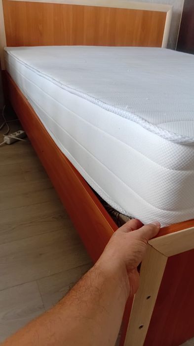 Продам кровать 200*140