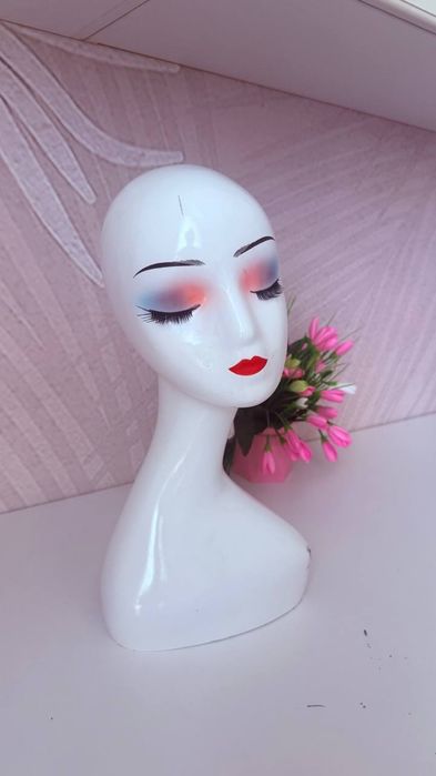 Ro’mol va sharflar uchun maniken temirli va plastmassali