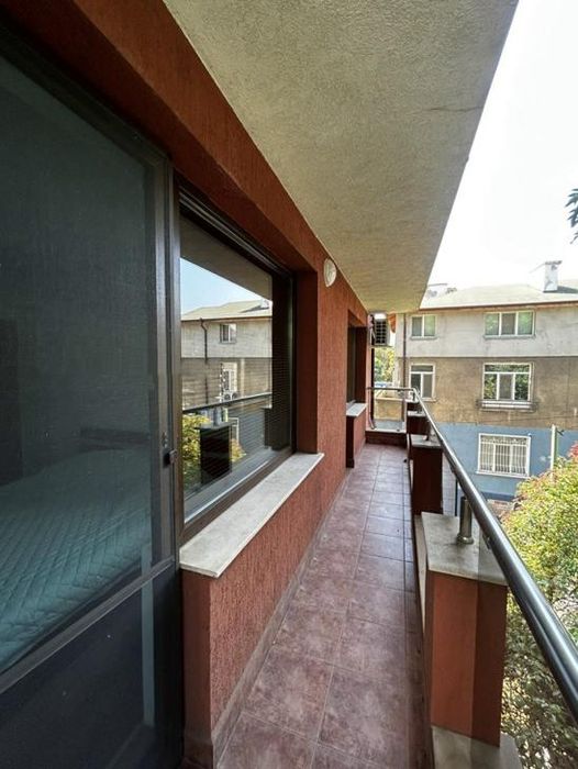 Дава се под наем Четиристаен апартамент в София, Иван Вазов - 136 кв.м за 1276.53 € - Снимка #11