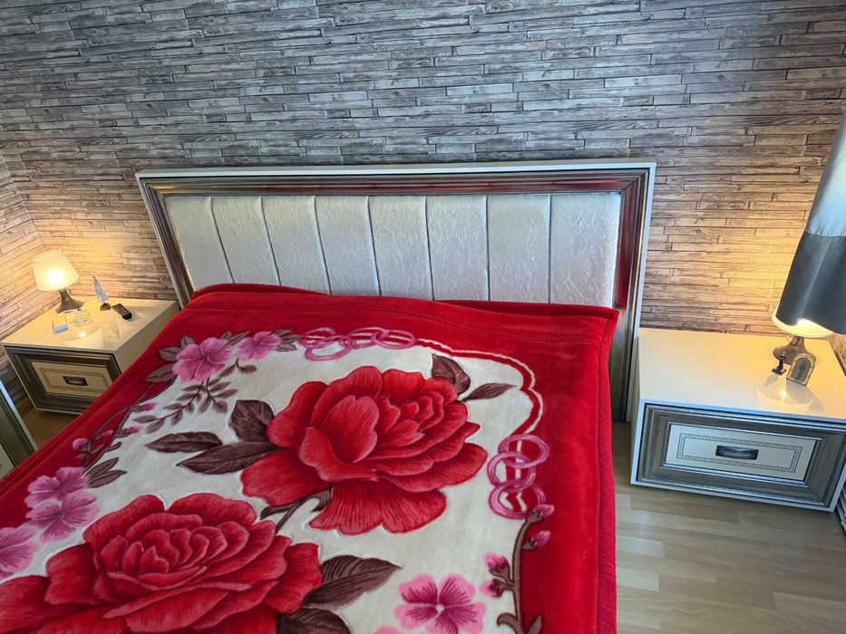 Super oferta: Vand dormitor complet, culoare alb, Lugoj