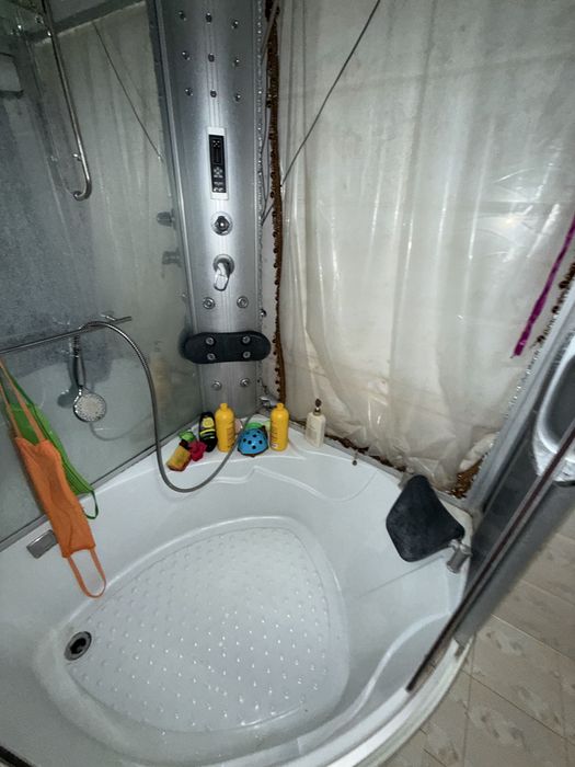 Душевая кабина (гидробокс) недорого